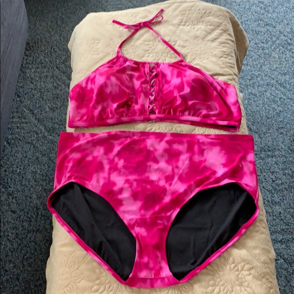 2 piece plus size tie dye pink swimsuit